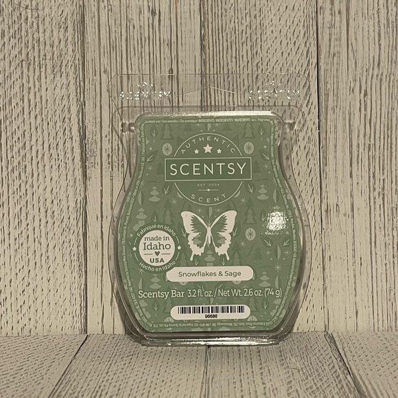 Scentsy wax bar - Snowflakes & Sage - Picture 1 of 2